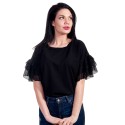 Czarna tunika z naszyjnikiem