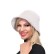 Biała czapka typu "bucket hat"