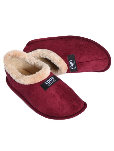 Zamknięte kapcie – kolor bordo