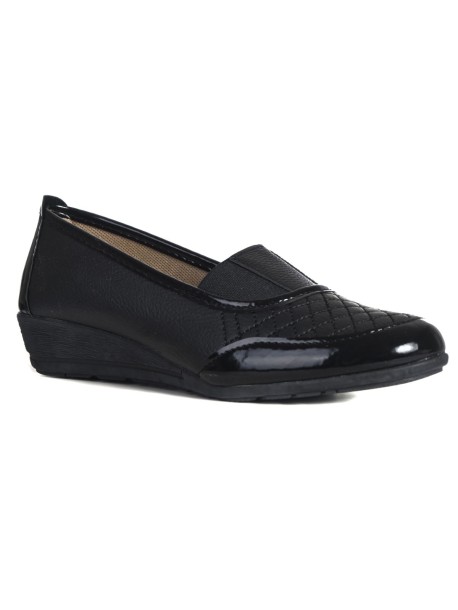 Czarne buty na platformie