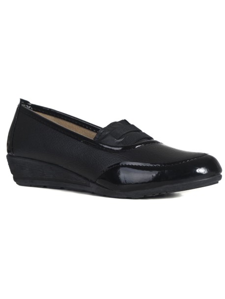 Buty na platformie z gumką