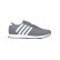 Buty sportowe z paskami – szare