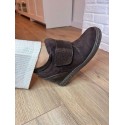 Buty na platformie bez sznurowania – kolor brązowy