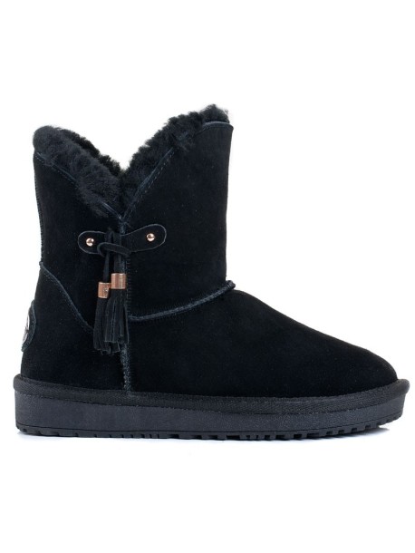 Czarne buty z naturalnym futrem karakułowym