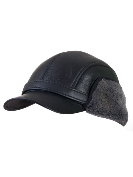 Czapka z daszkiem i futrem (karakul) – czarna