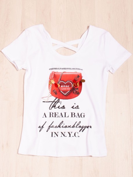 Biały t-shirt z wyciętym tyłem